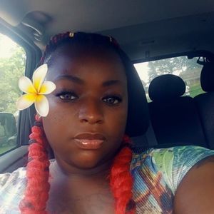 Meet your Posher, Latasha